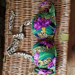 Victoria Secret -bombshells bathing suit top 36C